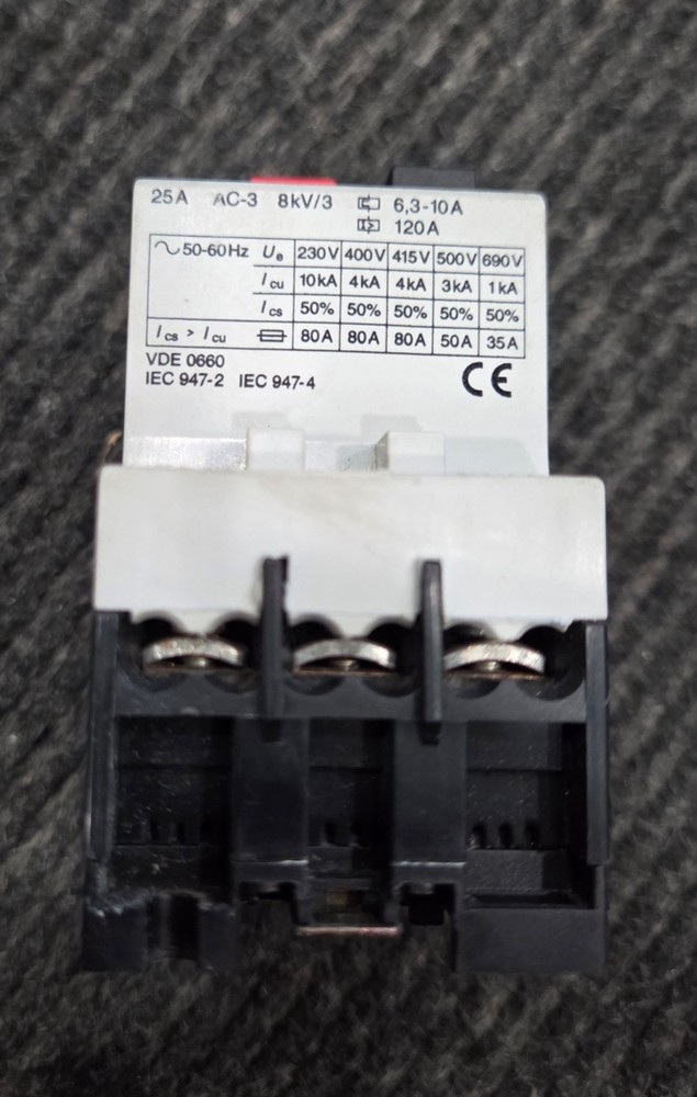 Cutler-Hammer A302KN Manual Starter Protector