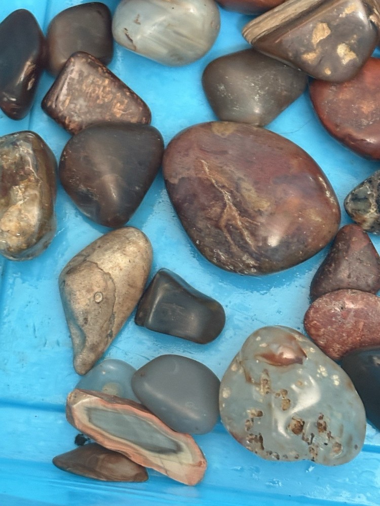 1lb Bags Mixed Rocks (Read Description) For Tumbling