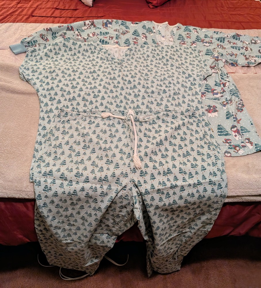 3 Piece Winter Scrub Set size Medium
