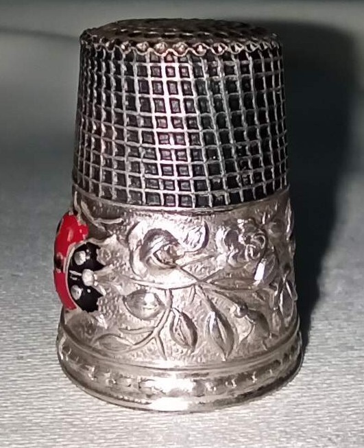 Rare Ladybird silver Thimble