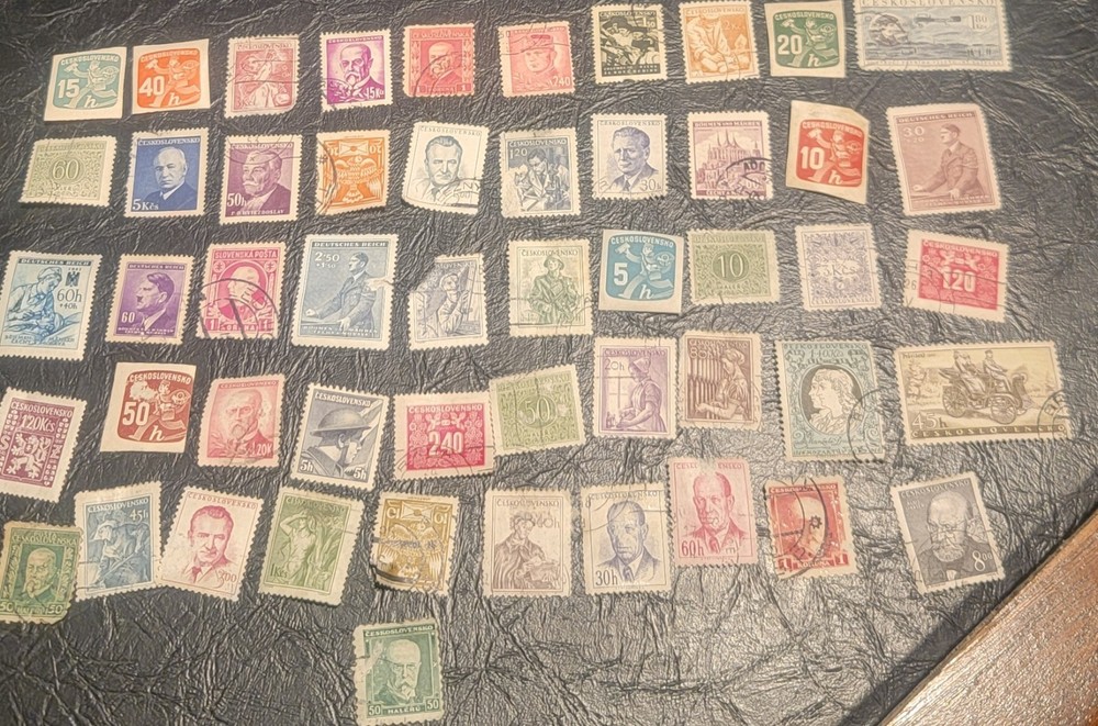 50 OLD CZECHOSLOVAKIA STAMPS SE501