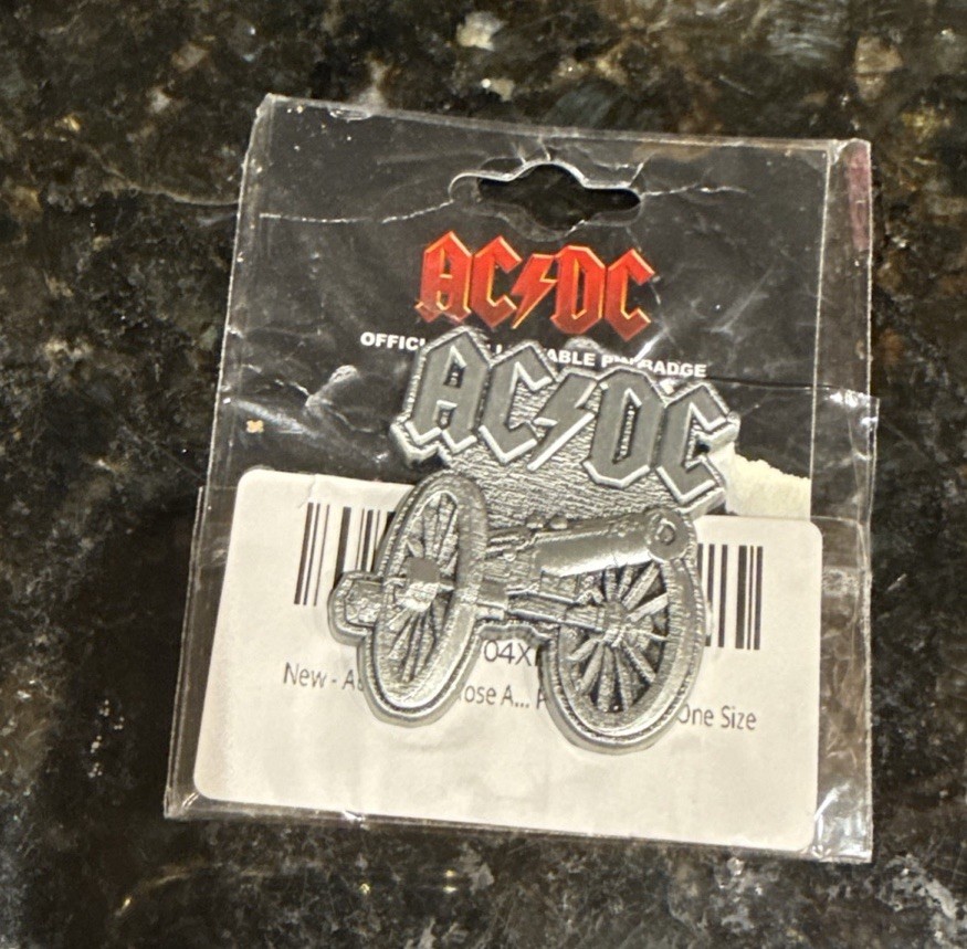 AC/DC - FOR THOSE ABOUT TO ROCK - Broken Pinback Emblem