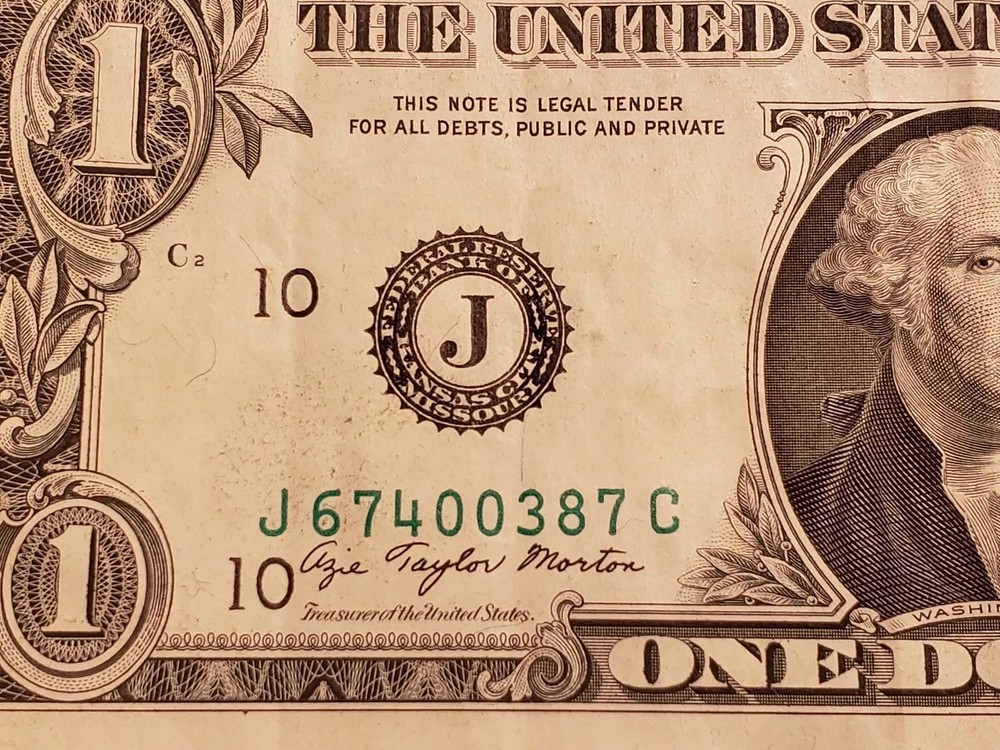 1977 Error Bill Misaligned & Off-Center Seal & Serial # -Obverse Border Missing