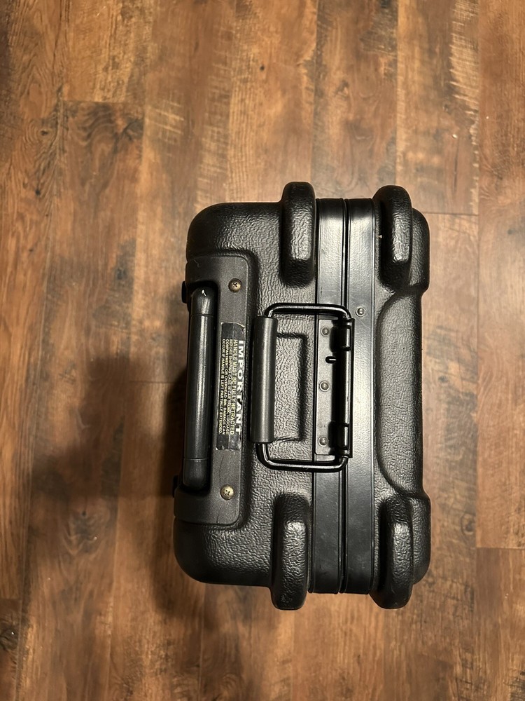 Epson PowerLite 50c EMP-50 Digital LCD Projector with hard shell carrying case