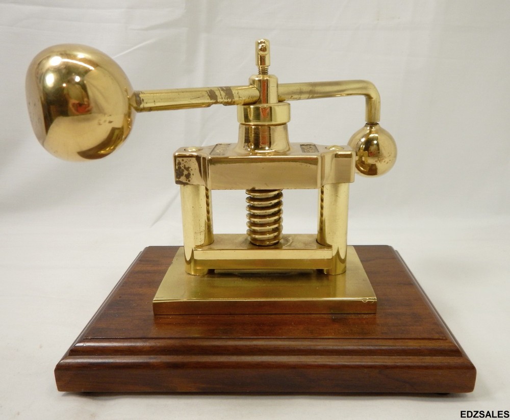 Vintage Schaefer Mechanical Brass Press