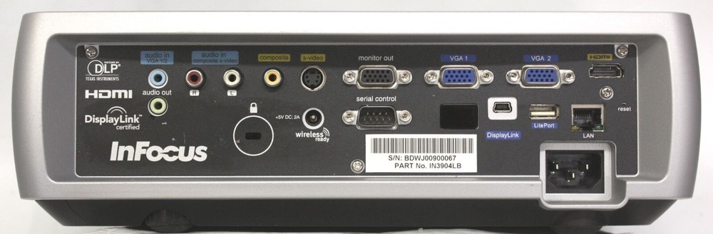 Tested Working * Under 2000 Hours * Infocus IN3904LB WXGA Projector