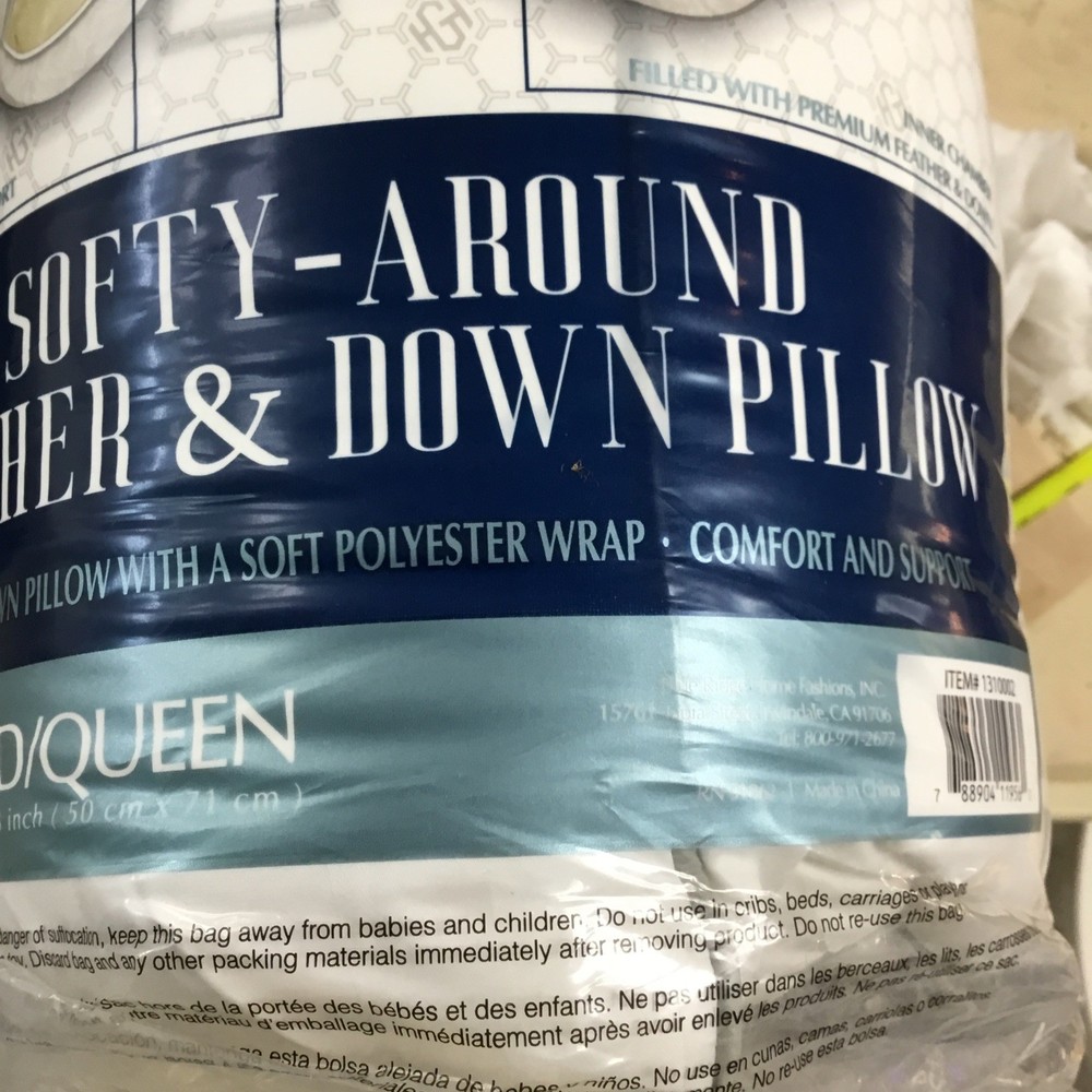 🔥🔥2 Pack HOTEL GRAND Softy-Around Feather & Down Pillows Stand. Queen PACKAGE