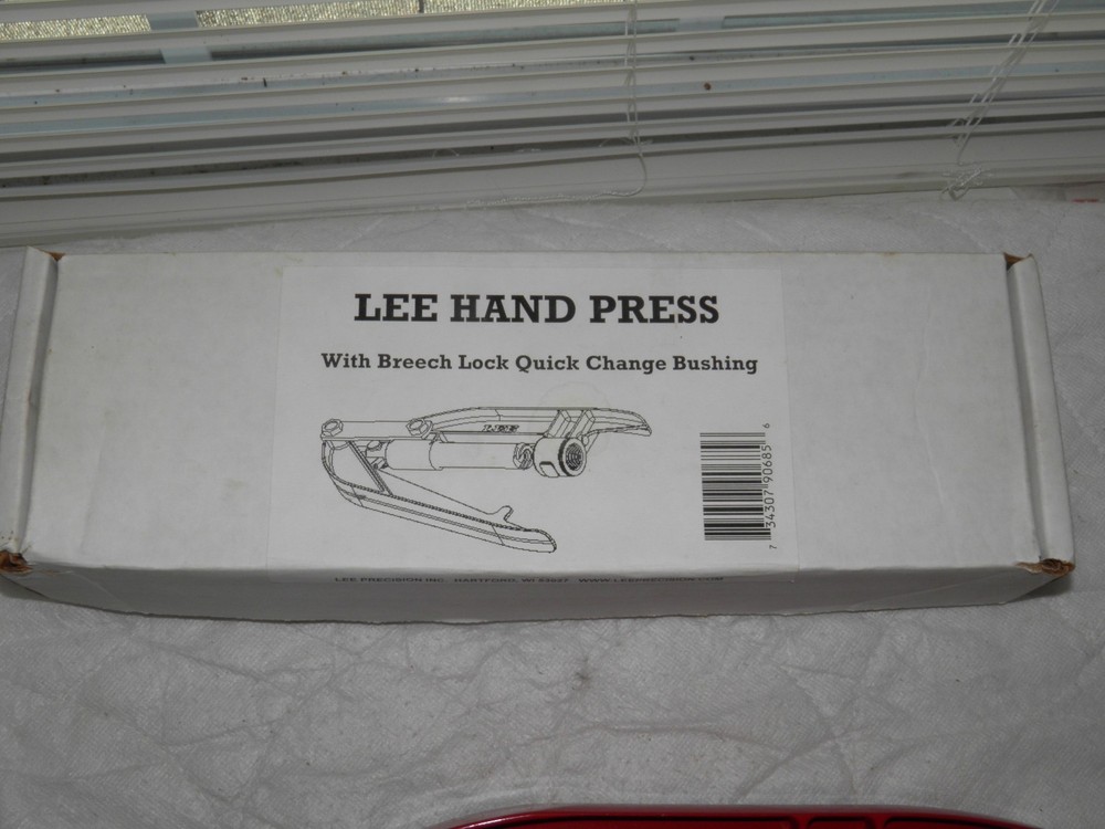 Lee Precision Cast Iron Breach Lock Hand Press - Red