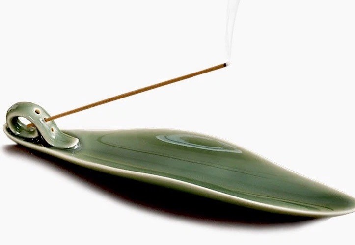 Incense Stick Holder Green Leaf Ceramic~Olive Appetizer Serving Plate 9” New