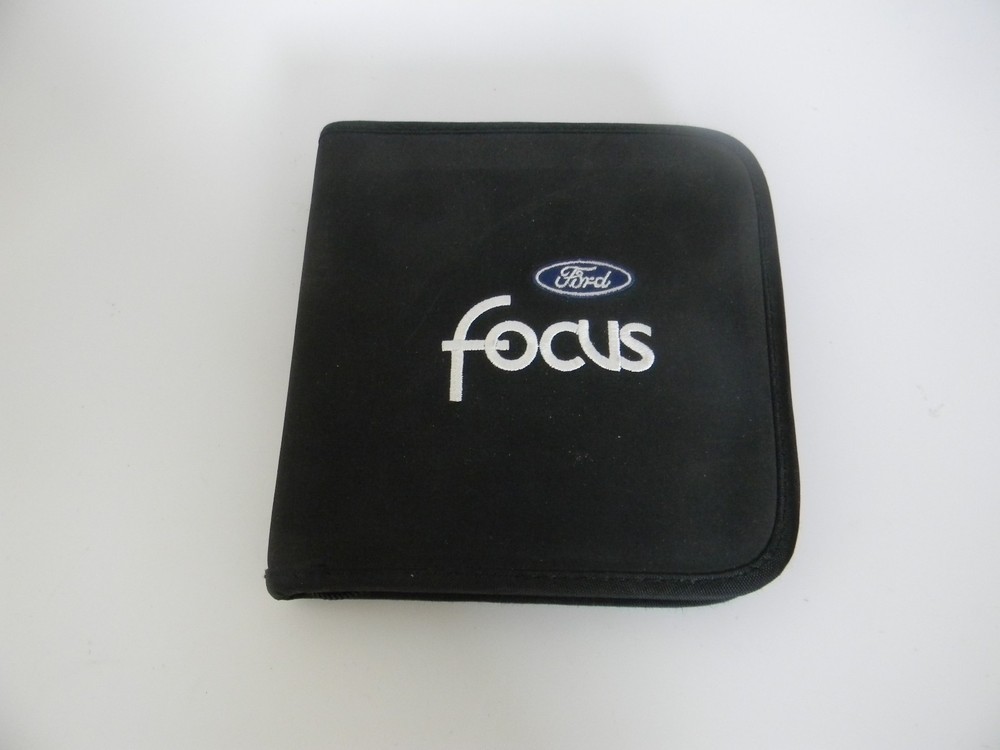 Ford Focus 8 CD Black Fabric Case