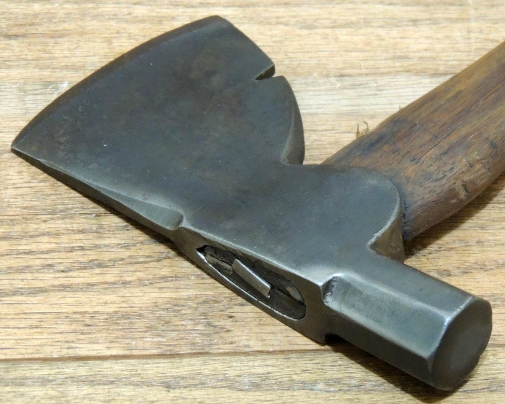 EMBOSSED E. C. SIMMONS KEEN KUTTER HALF HATCHET-ANTIQUE HAND TOOL-AXE