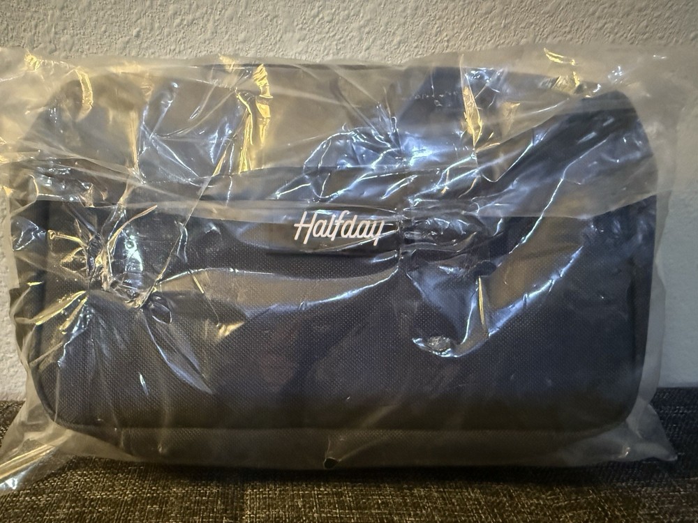 Halfday Sidekick Tech Kit - Navy