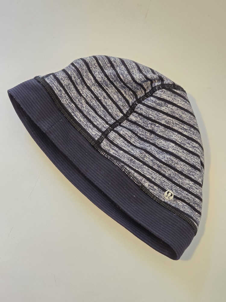 Lululemon Athletica One Size Running Hat Skull Cap Nylon Polyester Spandex Gray