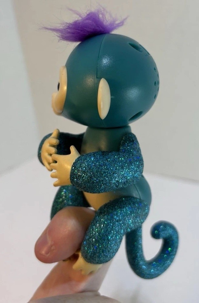 2016 Wowwee Fingerlings Monkey (Works)