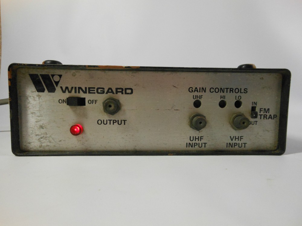 Winegard Model DA-830 Distribution Amplifier