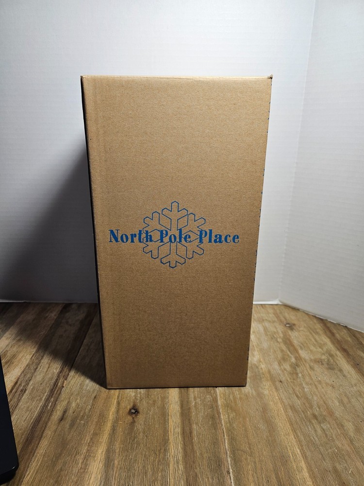 New North Pole Place Snowman with Christmas tree candle 93032