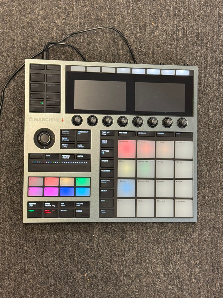 Native Instruments Maschine Plus HW – Standalone Production - Read!
