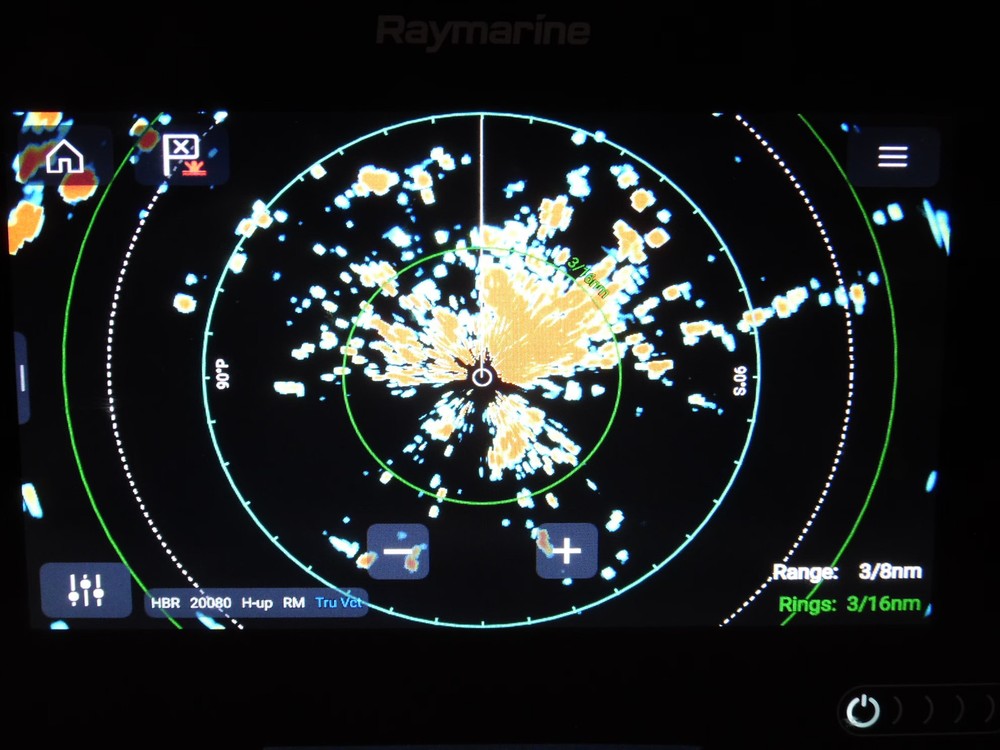 Raymarine 4kW 72" Magnum Open Array System w/ NEW 10m Cable E70484 *LOW HOURS!*