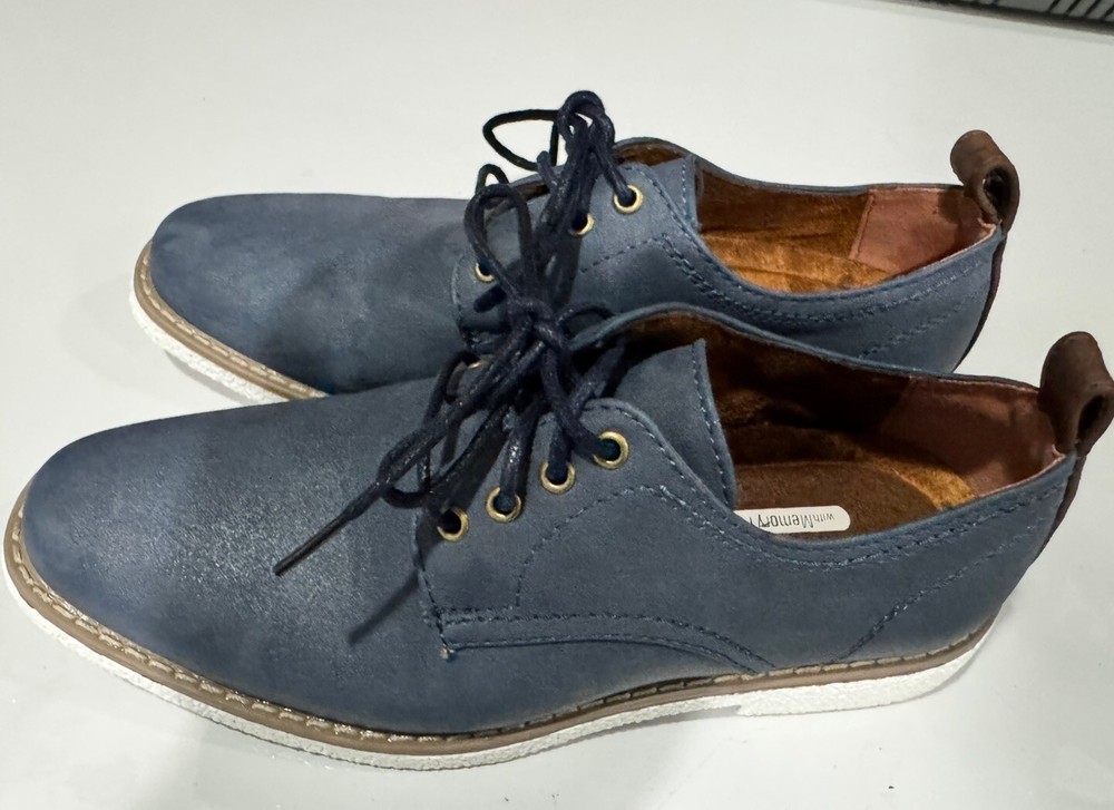 DEER STAGS SIZE 4M BLUE WITH BROWN TRIM