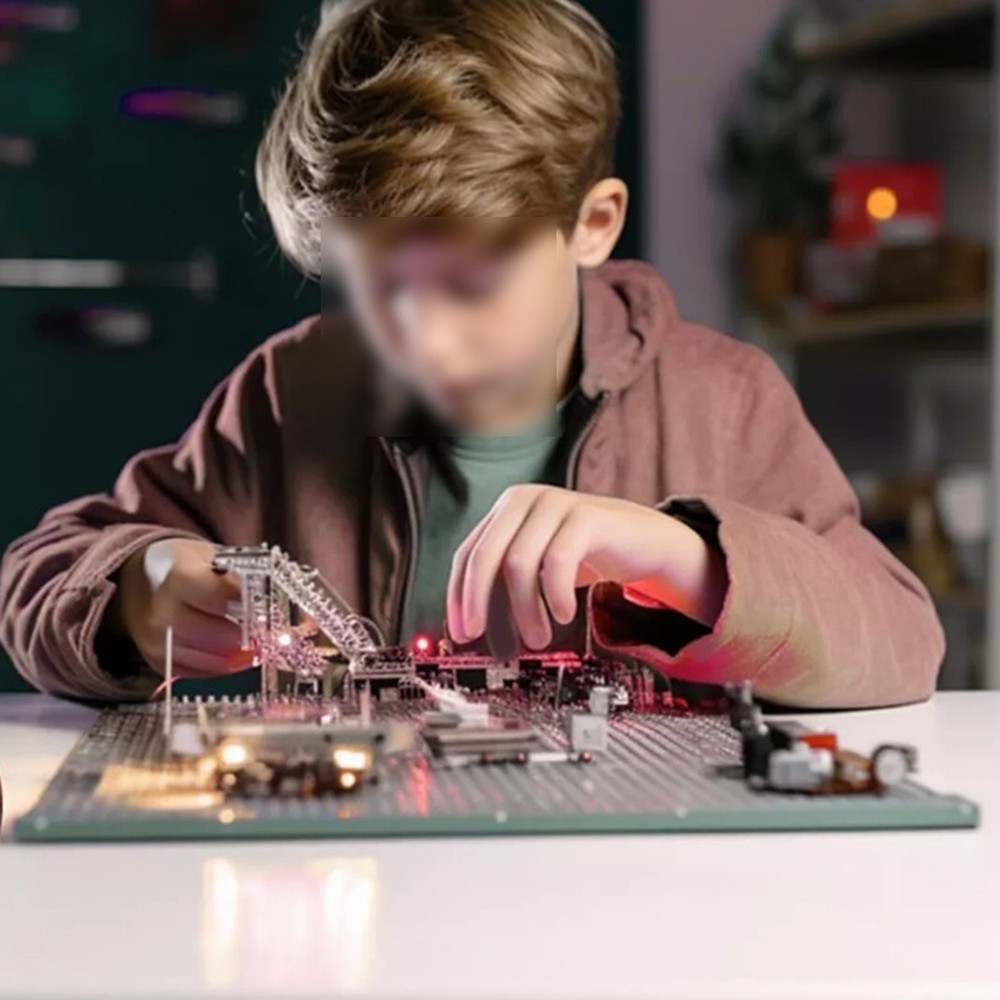 300 Pcs LED Diode Set with 5 Different Colors Suitable for Various DIY Projects