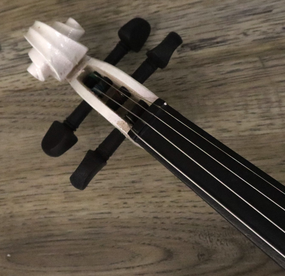 White Solid Wood Violin Package 4/4 Full Size w/ Case & Bow