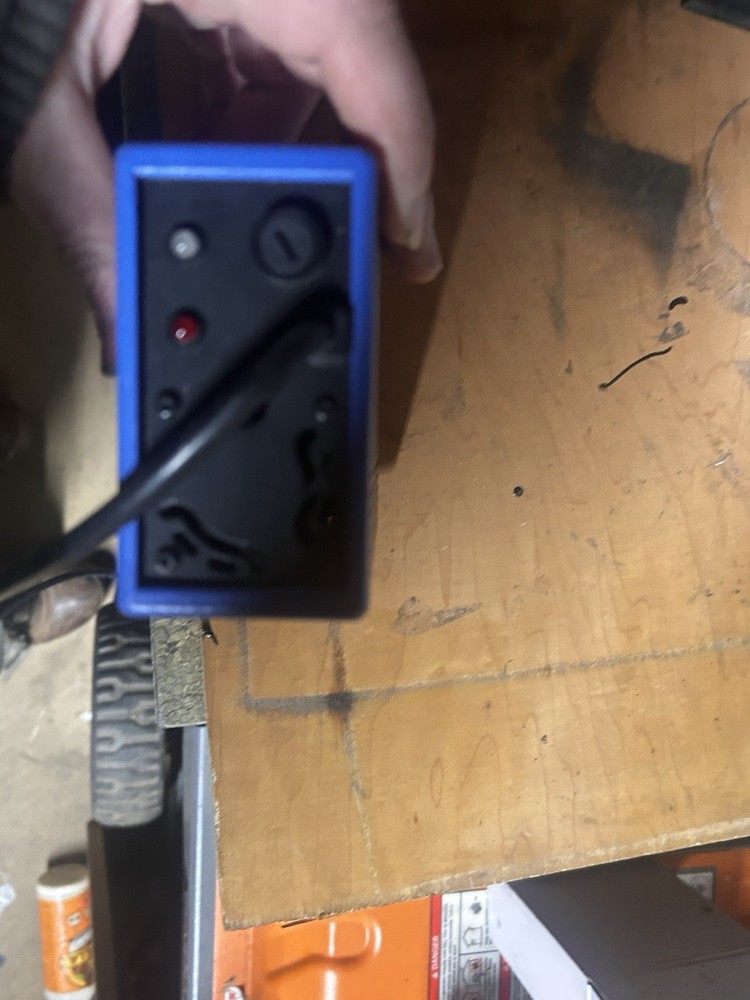 Mk Battery Charger 4C2404