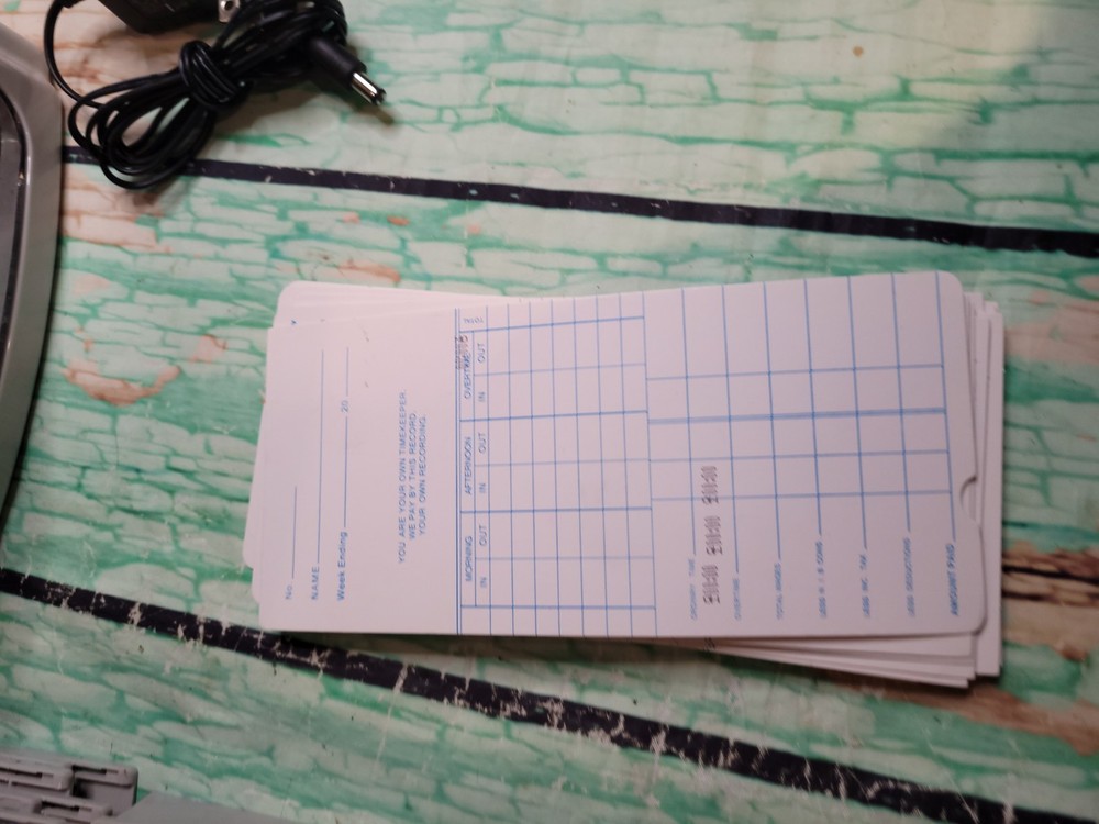 Time Recording Electronic Clock Time Clock Equipment- With Timecards Missing Key