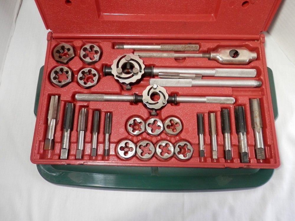 Matco Tools 25 piece Tap & Die set 6094TD