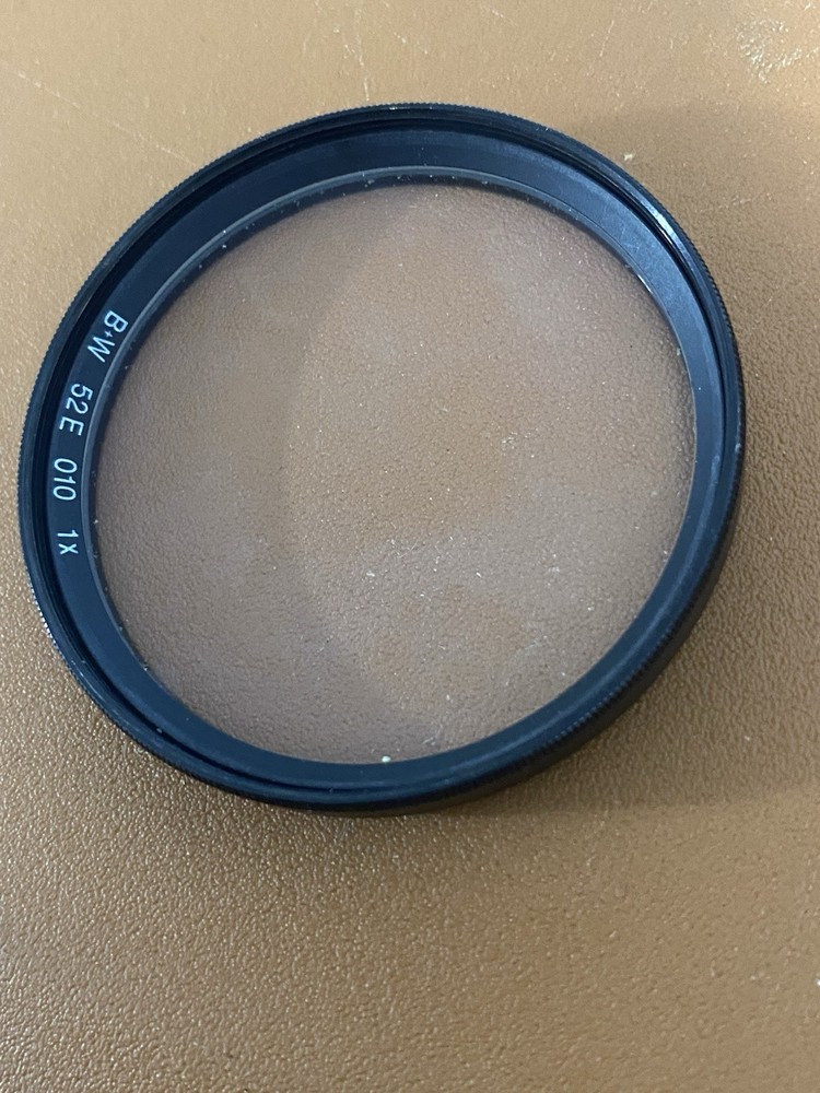 B+W UV Filter 52Mm Filter 52E 010 1X Filter Thread