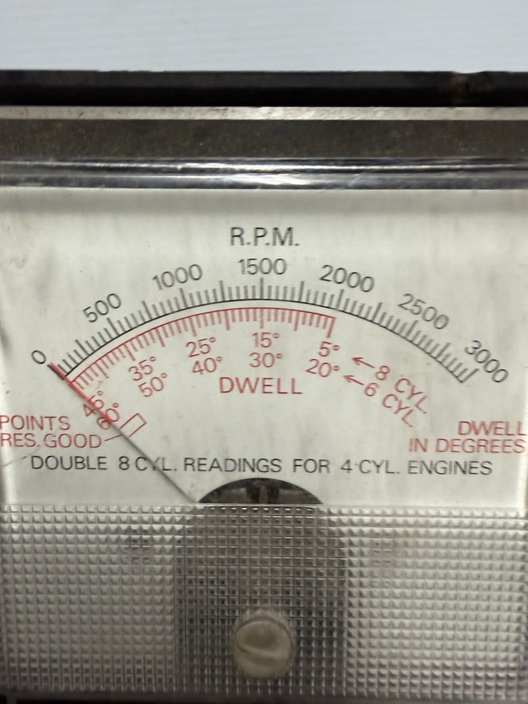 Lancer Tach/Dwell/Voltmeter Model 150