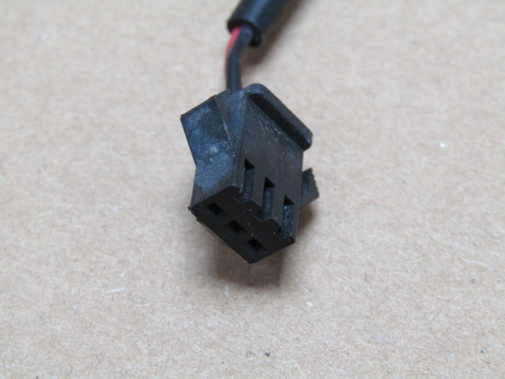 E-Max VS1 2022 1,733 miles minor control module (12533)
