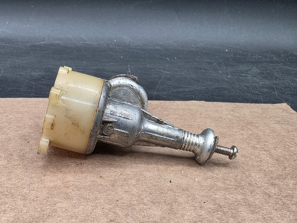 Vintage OK Cub 060 Control Line Tether Plane Engine Model Motor Airplane Model