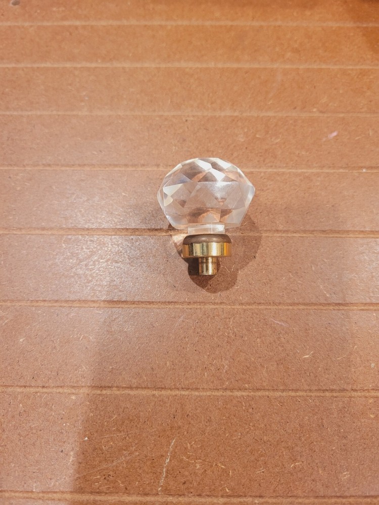 BALDWIN Acrylic Clear Crystal CABINET KNOBS --Baldwin 4951-030