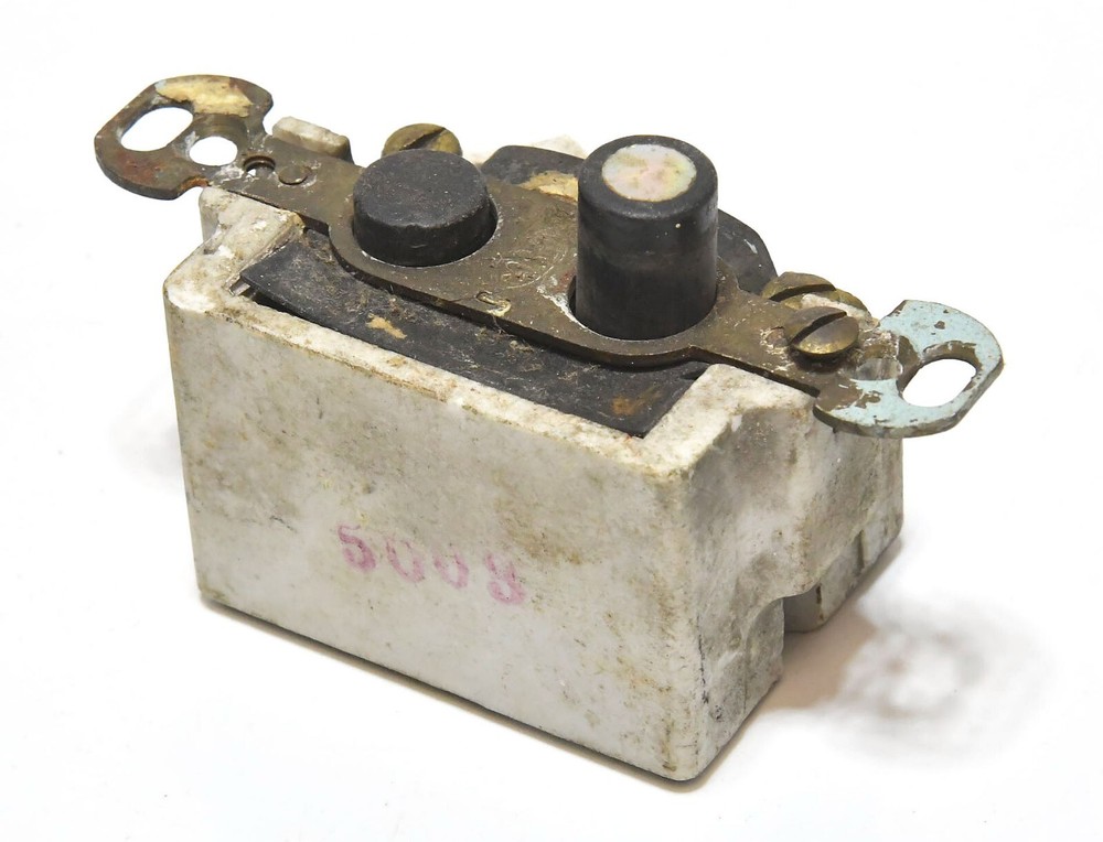 VINTAGE SINGLE POLE PUSH BUTTON LIGHT SWITCH #3