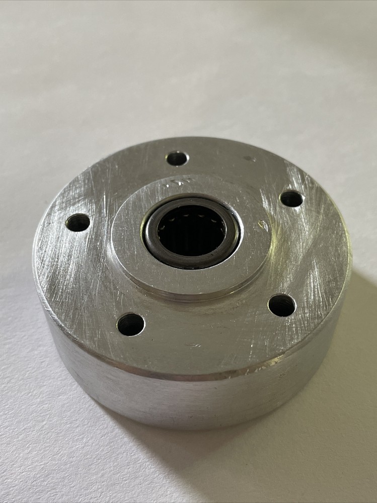 Y614321 Housing-Main-Needle BRG, APS Engine (Engine frame Main Roller)