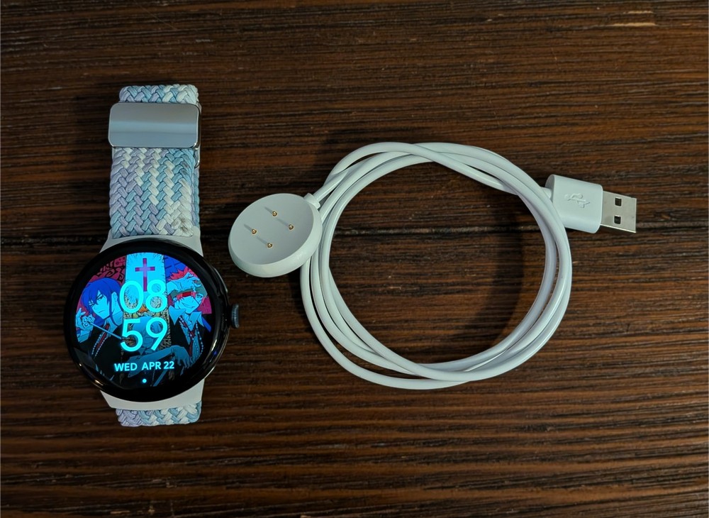 Google Pixel Watch 3 45mm GPS + WiFi + Bluetooth Silver - Excellent