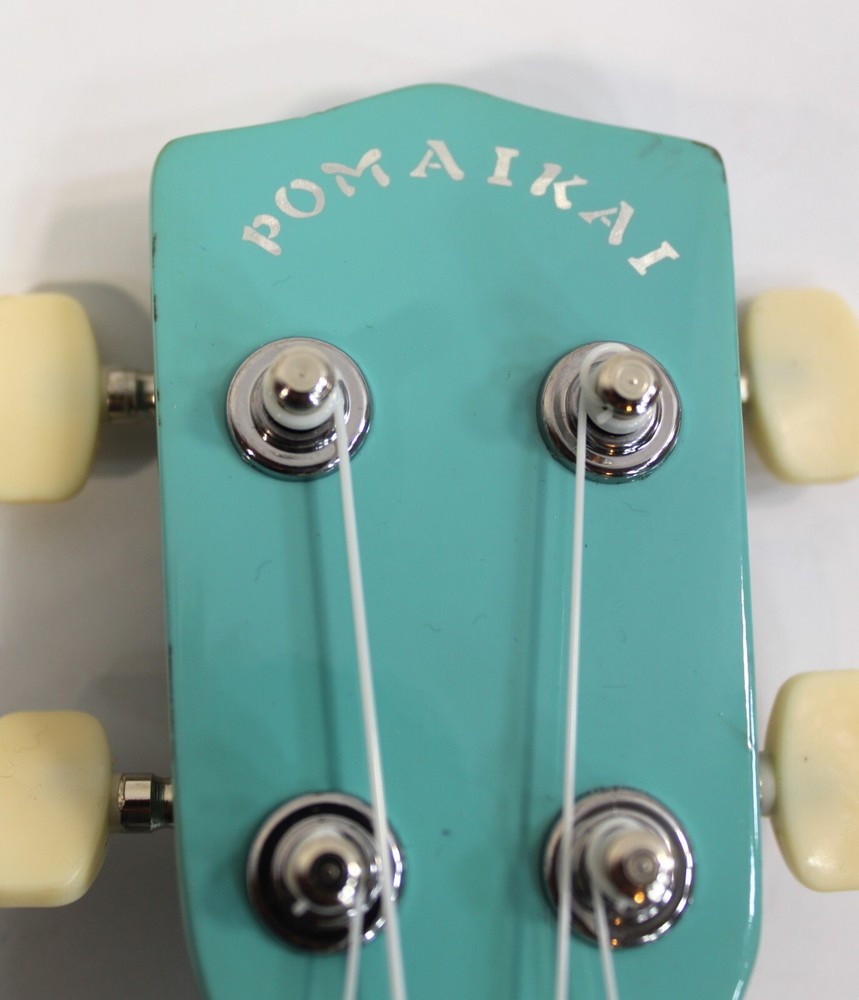 Pomaikai Ukulele With Carrying Case Bag