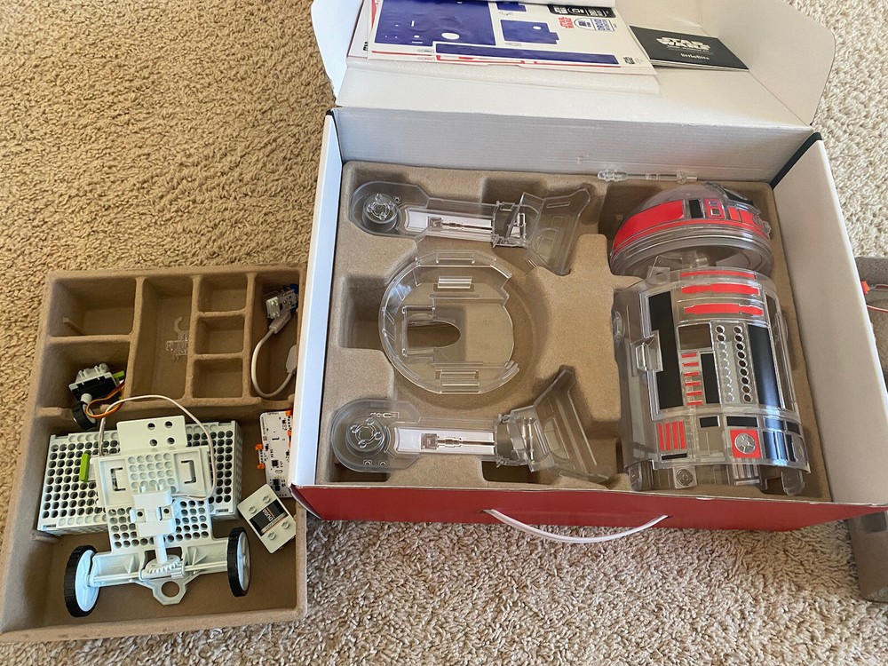 Star Wars Little Bits Droid Inventor Kit R2-D2 Build Robot Construction Tech Toy