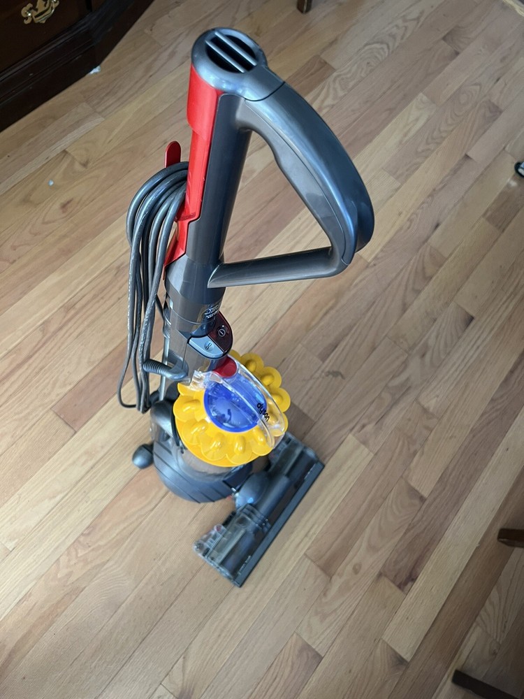 dyson cyclone technology MG9-HEB1219A