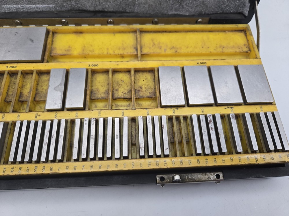 DOALL PRECISION GAGE BLOCKS PARTIAL SET RANGE SET #86-R