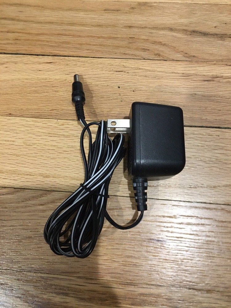 Genuine TI Texas Instruments Calculator Power Supply 28-620