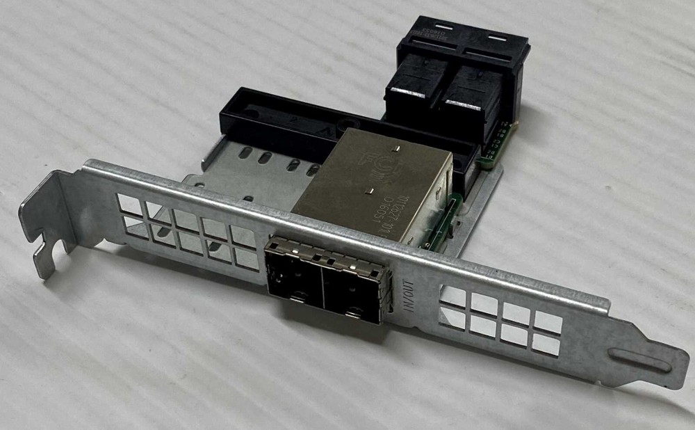 Supermicro Accessory A0M-SAS3-8I8E External To Internal Cable Adapter