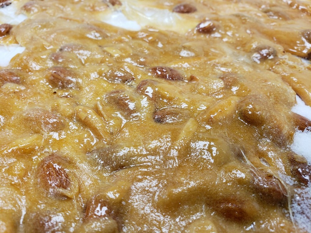 Old-Fashioned Almond Brittle