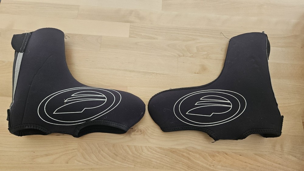Performance Bicycle Neoprene Cycling Shoe Covers Size Medium