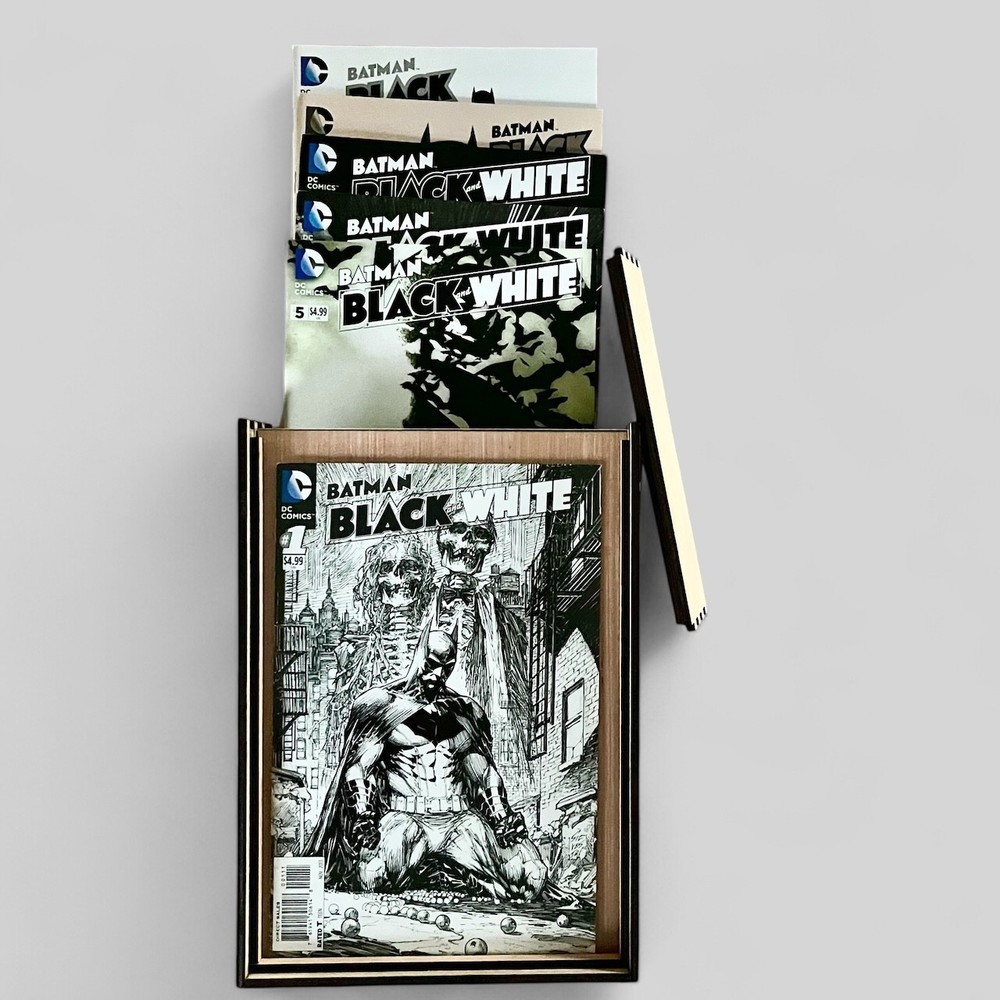Wood Comic Frame & Compact Storage PLUS Complete Black &White Batman Series