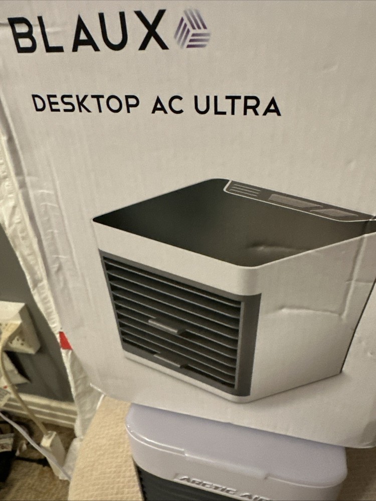 BLAUX Ultra Desktop Portable AC F832 with 3 Speed Fan & Mist Function! NEW