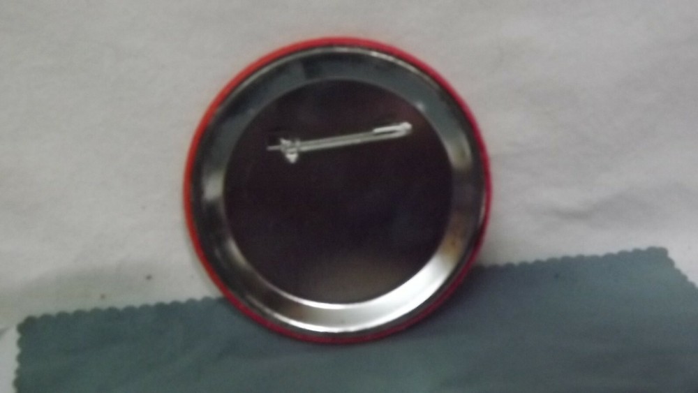 Fresh Beer Taste Better! Get Fresh-Get Bud Button Budweiser