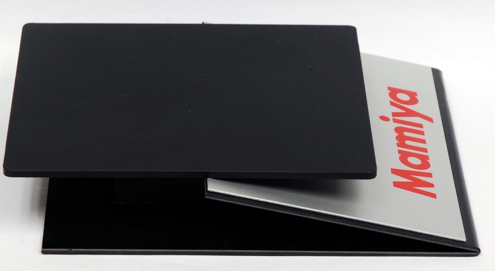Mamiya DISPLAY STAND ( for CAMERA SHOWS, CAMERA STORES, PERSONAL COLLECTION ) !