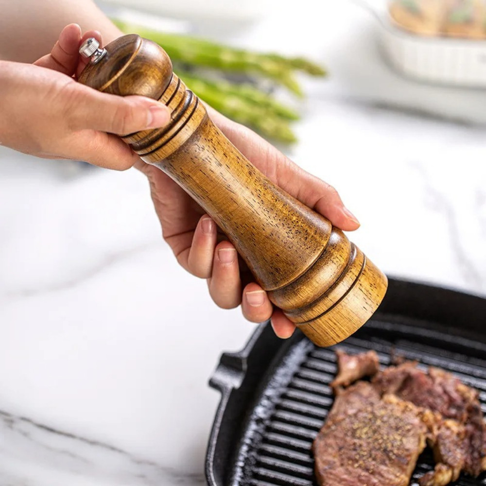 Wood Handcrafted Grinder Spice Mill Adjustable Black Pepper Manual Kitchen Tool.