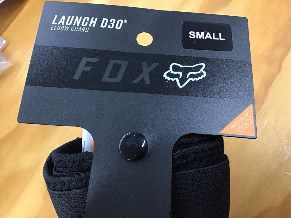 Fox Racing Launch D30 Elbow Pads Guards - Black Size Small - New